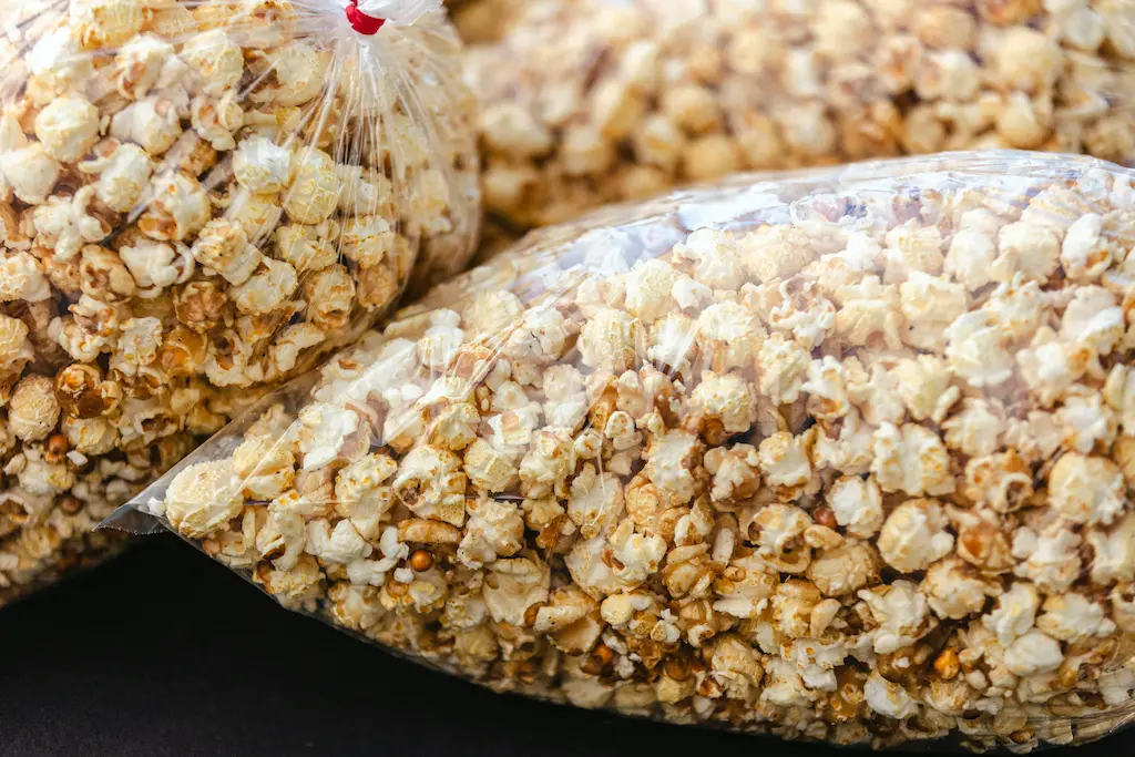 Popcorn-is-packed-in-several-plastic-bags